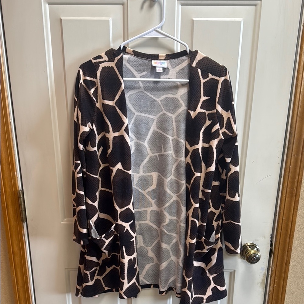 LulaRoe Caroline Chic Giraffe Print Open Cardigan size S